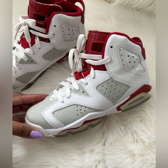 Nike Air Jordan 6 Retro Red White & Platinum - Picture 4 of 13